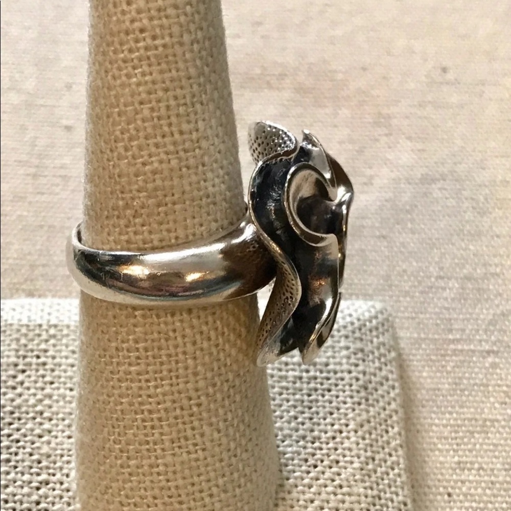 Silpada Ring - Picture 3 of 4
